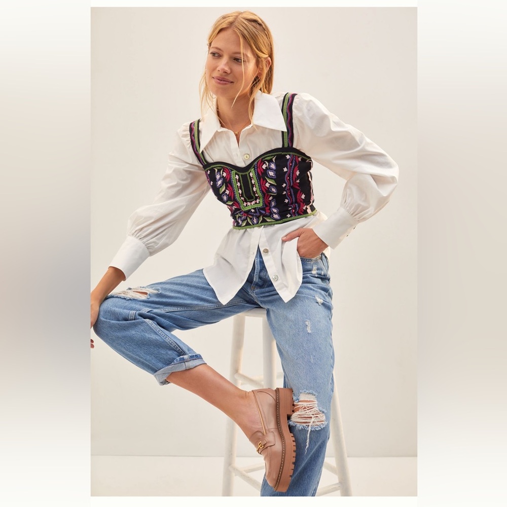 NWT Embroidered Crop Top